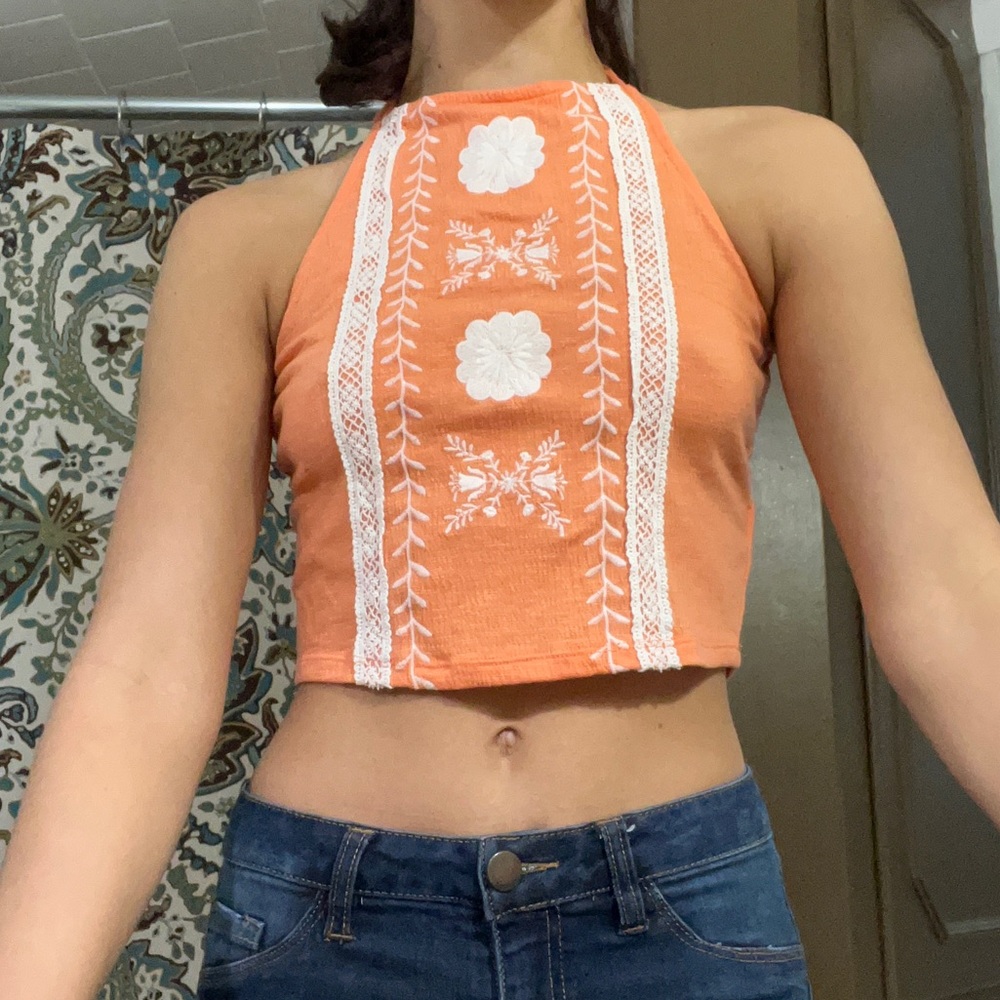 Peach halter top with white embroidery on the front. Forever 21. Size Small/0. - Picture 3 of 4